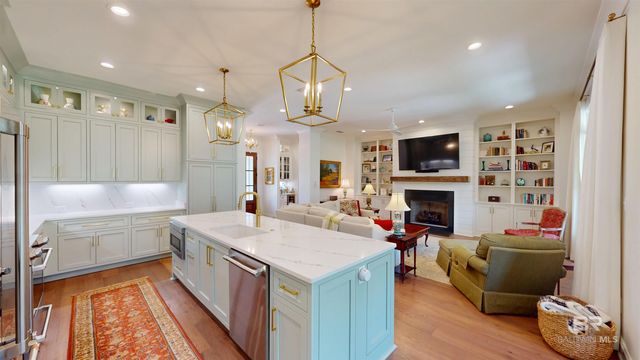 837 Apricot Lane, Fairhope, AL 36532