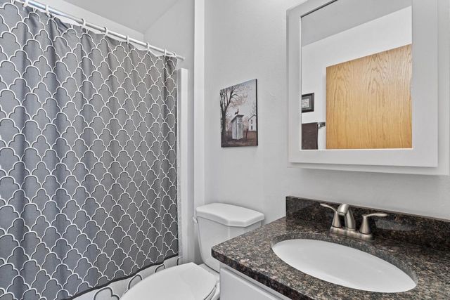 700 Bittersweet LANE, Watertown, WI 53094