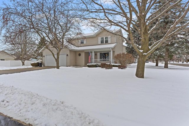 700 Bittersweet LANE, Watertown, WI 53094