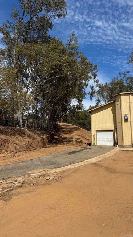 11271 Calle Oro Verde, Valley Center, CA 92082 — photo 4