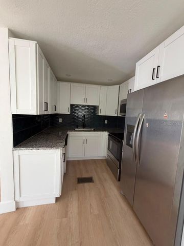 5320 PLUM AVENUE, Seffner, FL 33584