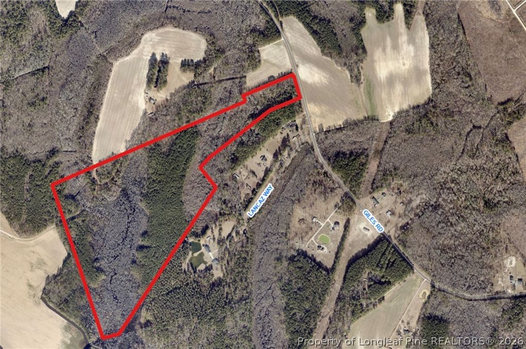 000 Giles Road, Linden, NC 28356 — exterior