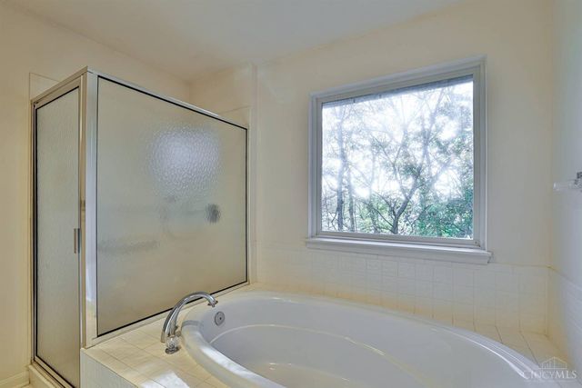 21 Wallace Grove Lane, Milford, OH 45150