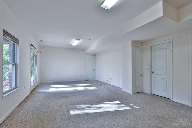 21 Wallace Grove Lane, Milford, OH 45150