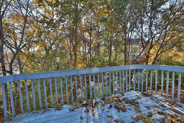 21 Wallace Grove Lane, Milford, OH 45150