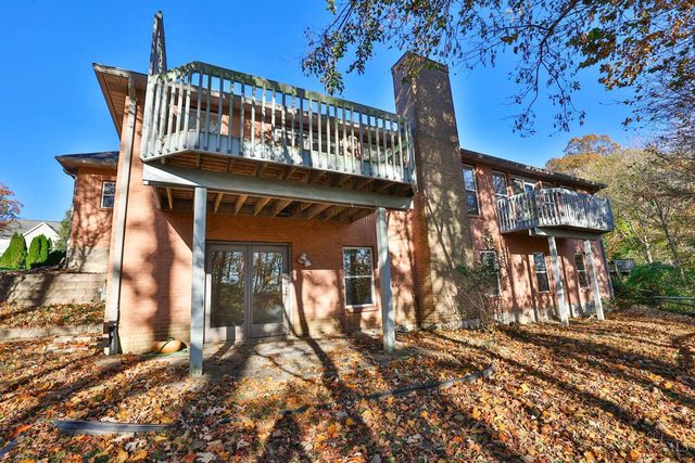 21 Wallace Grove Lane, Milford, OH 45150