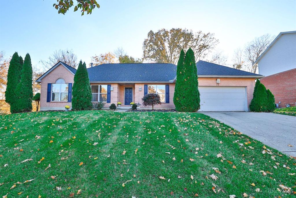 21 Wallace Grove Lane, Milford, OH 45150