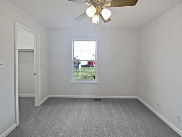 182 Monarch Ln, Clarksville, TN 37042