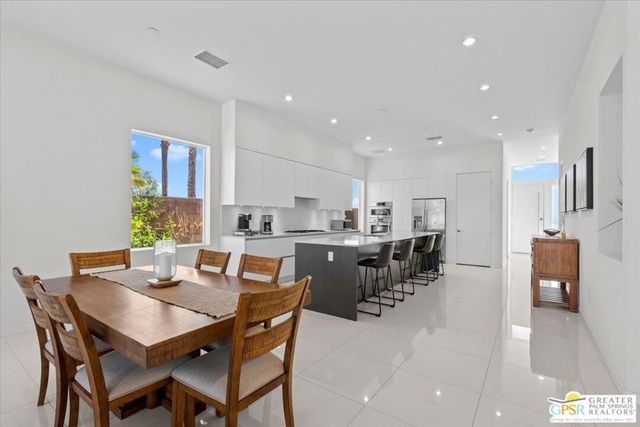 4651 Kellogg Way, Palm Springs, CA 92262