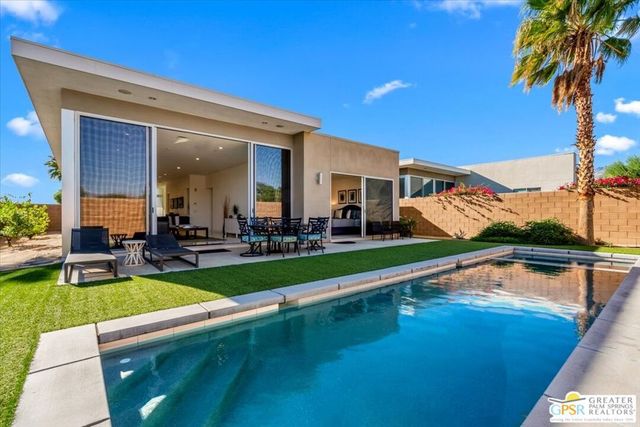 4651 Kellogg Way, Palm Springs, CA 92262