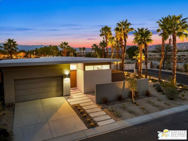 4651 Kellogg Way, Palm Springs, CA 92262