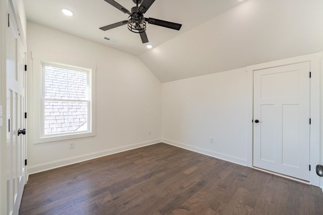 170 BELVEDERE CIR, Savannah, TN 38372