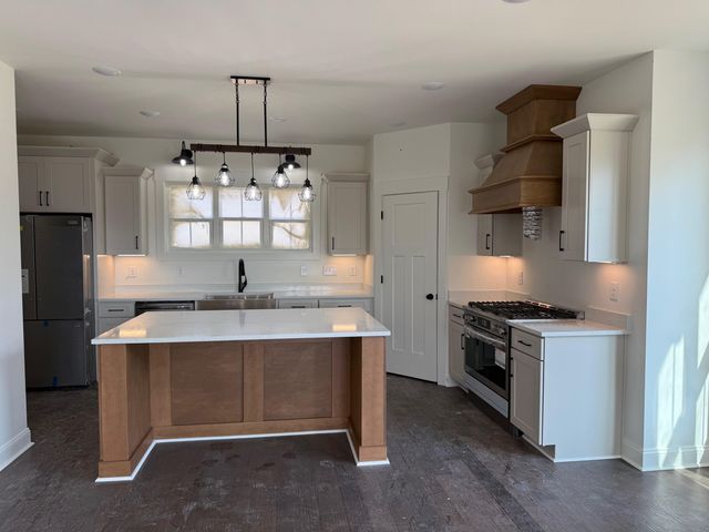 170 BELVEDERE CIR, Savannah, TN 38372