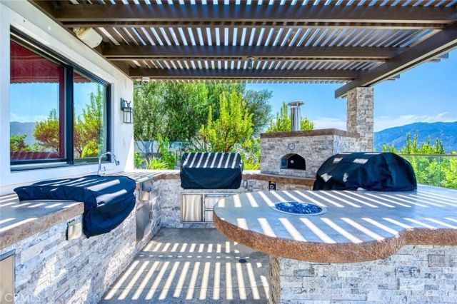 5585 Blue Ridge, Yorba Linda, CA 92887