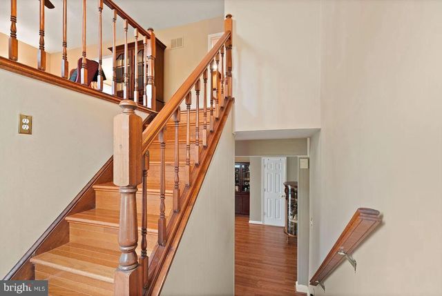 2521 YOUNGS DR, Haymarket, VA 20169