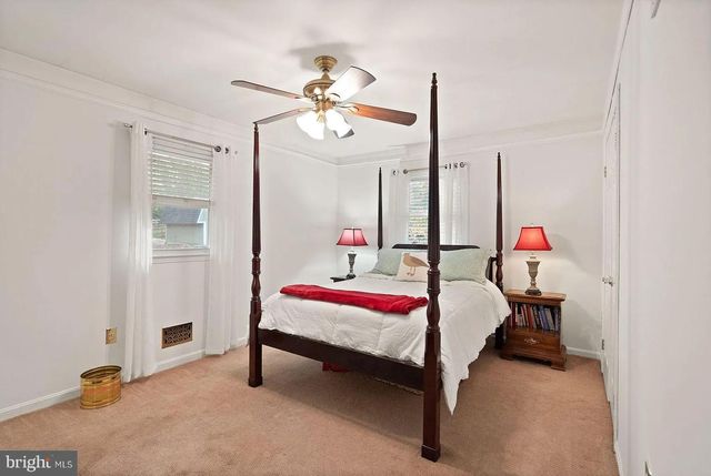 2521 YOUNGS DR, Haymarket, VA 20169