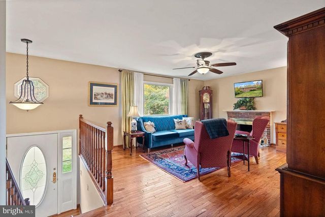 2521 YOUNGS DR, Haymarket, VA 20169