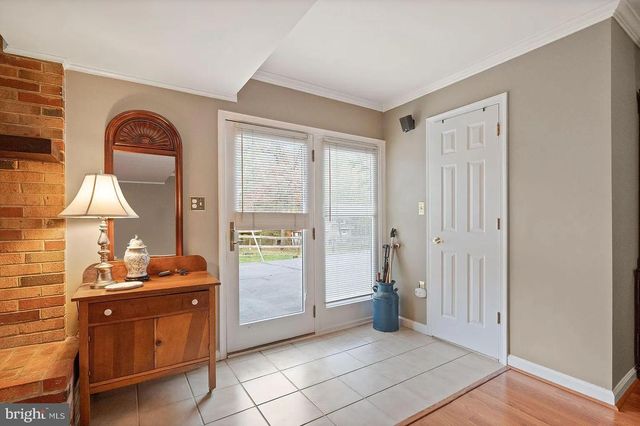 2521 YOUNGS DR, Haymarket, VA 20169