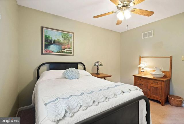 2521 YOUNGS DR, Haymarket, VA 20169