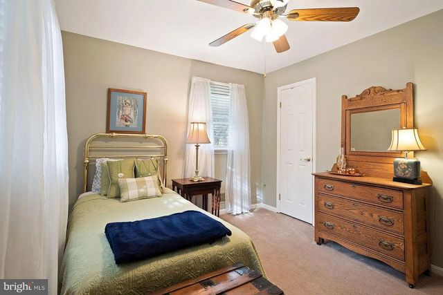 2521 YOUNGS DR, Haymarket, VA 20169