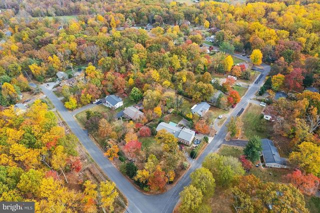 2521 YOUNGS DR, Haymarket, VA 20169