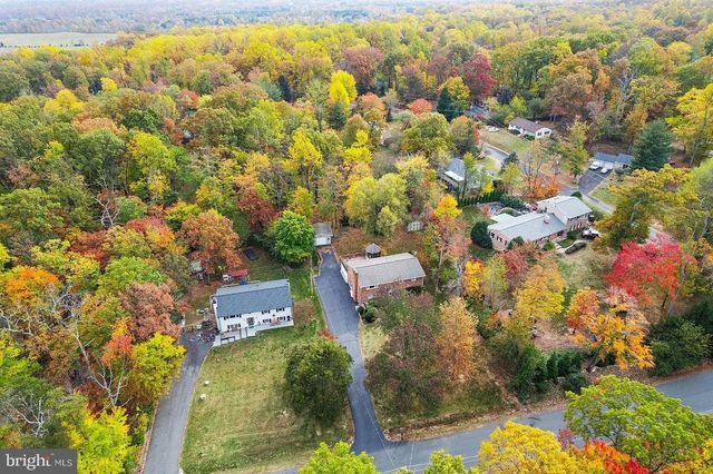 2521 YOUNGS DR, Haymarket, VA 20169