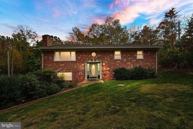 2521 YOUNGS DR, Haymarket, VA 20169