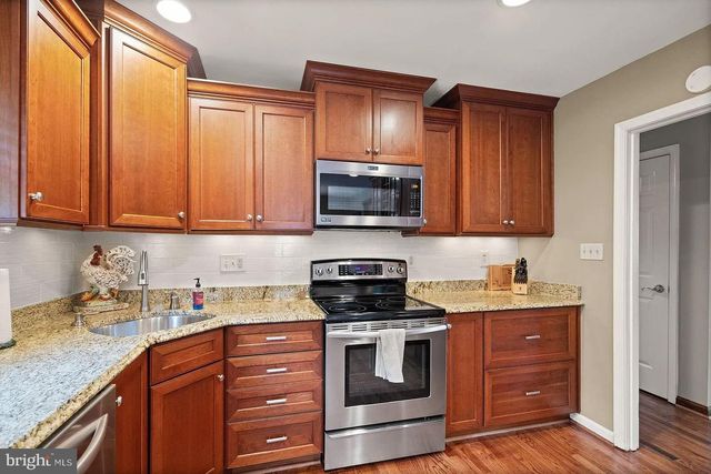 2521 YOUNGS DR, Haymarket, VA 20169