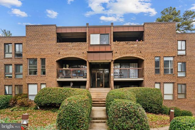 11200 CHESTNUT GROVE SQ #203, Reston, VA 20190