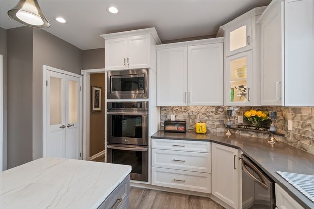 19 Brunson Way, Perinton, NY 14526