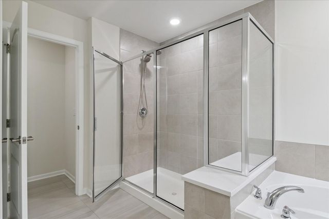 737 Haywood Drive R, Saline City, MI 48176