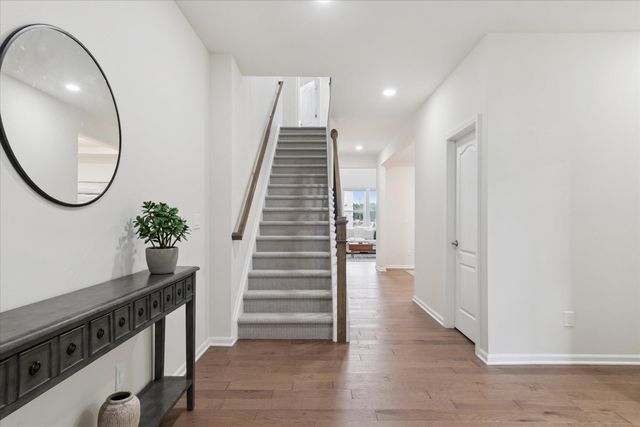 737 Haywood Drive R, Saline City, MI 48176