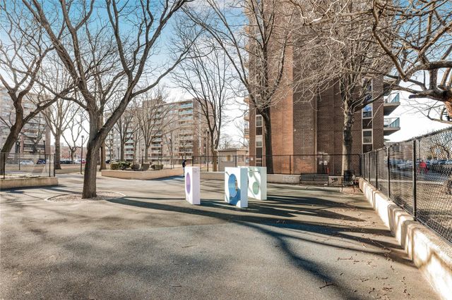 12399 Flatlands Avenue 8F, Brooklyn, NY 11207