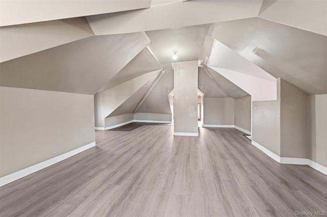 116 Oak Avenue, Hempstead, NY 11550