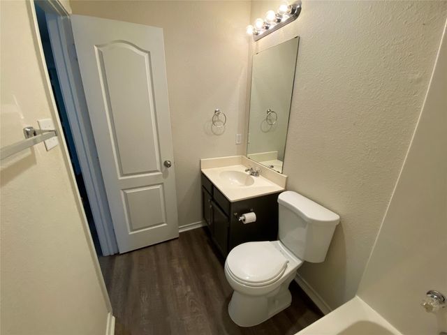 8122 Marydean Avenue, Fort Worth, TX 76116