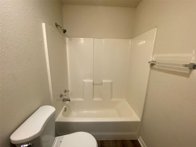 8122 Marydean Avenue, Fort Worth, TX 76116