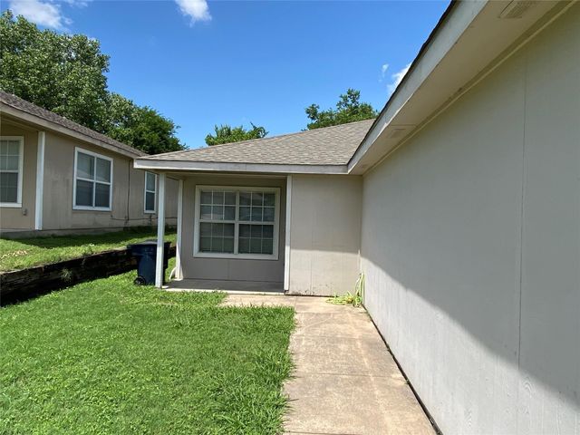 8122 Marydean Avenue, Fort Worth, TX 76116
