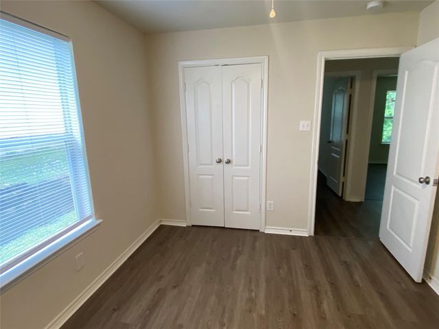 8122 Marydean Avenue, Fort Worth, TX 76116