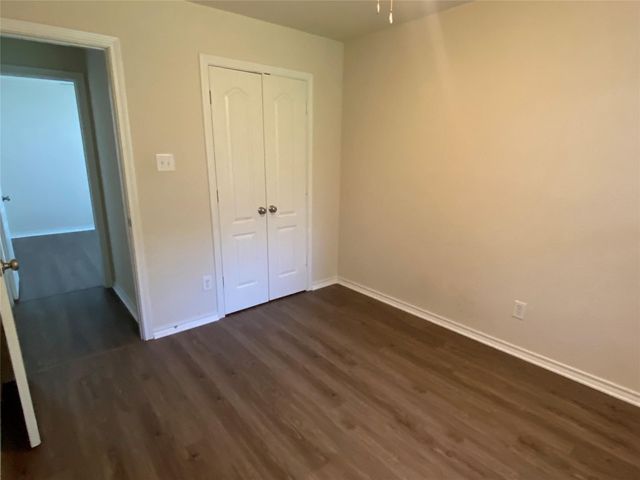 8122 Marydean Avenue, Fort Worth, TX 76116