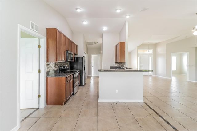 114 MAJESTIC GARDENS COURT, Winter Haven, FL 33880