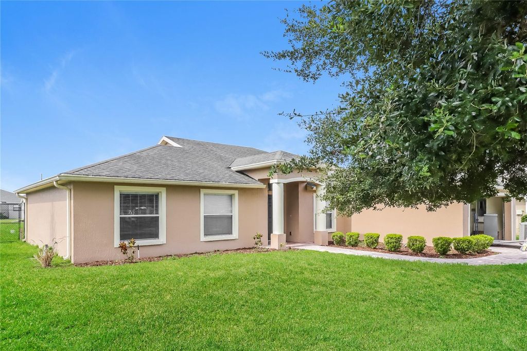 114 MAJESTIC GARDENS COURT, Winter Haven, FL 33880