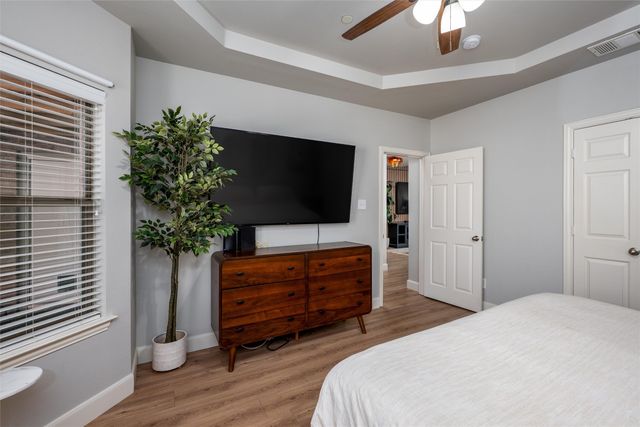 575 S Virginia Hills Drive 2404, Mckinney, TX 75072