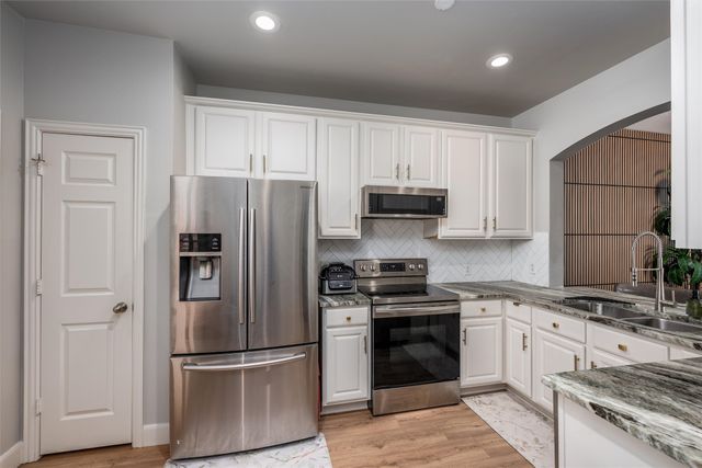 575 S Virginia Hills Drive 2404, Mckinney, TX 75072