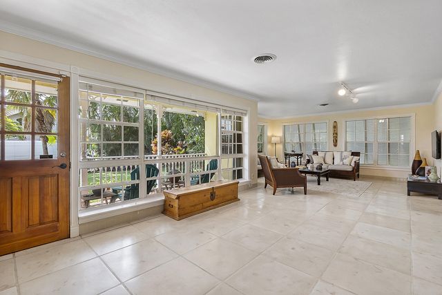 700 NE 26th Avenue, Pompano Beach, FL 33062