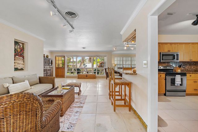 700 NE 26th Avenue, Pompano Beach, FL 33062