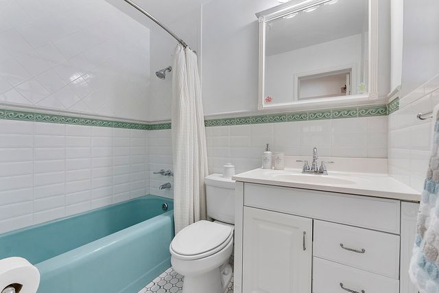 700 NE 26th Avenue, Pompano Beach, FL 33062