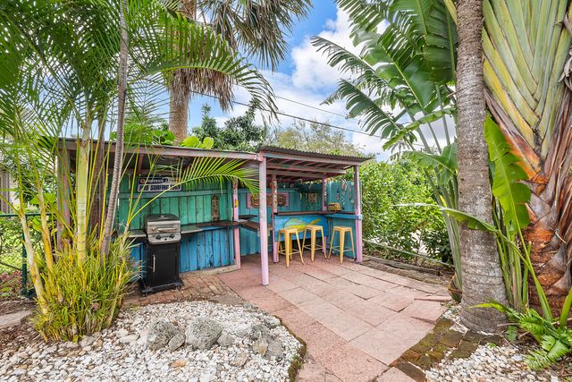 700 NE 26th Avenue, Pompano Beach, FL 33062