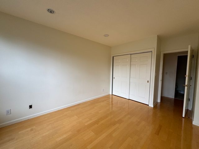 25 Marion 31, Brookline, MA 02446
