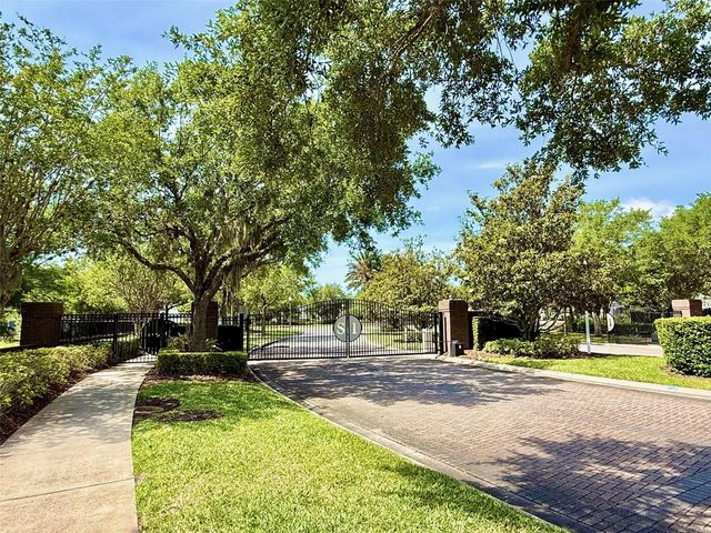 1629 SHALLCROSS AVENUE, Orlando, FL 32828