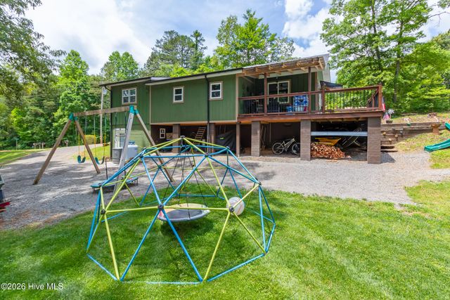 349 Chalet Circle, Murphy, NC 28906
